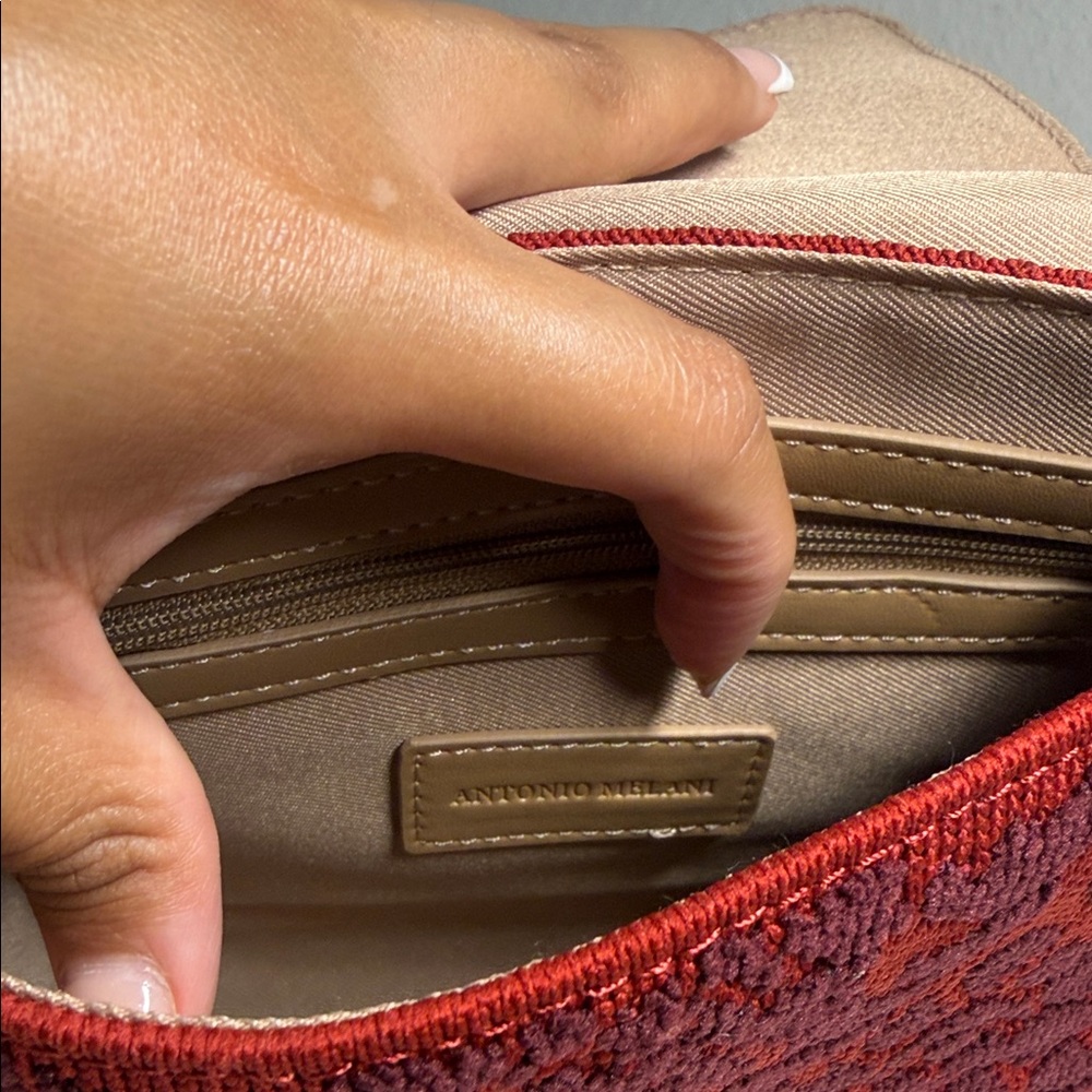 ANTONIO MELANI Red Patterned Top-Handle Satchel - Picture 9 of 9